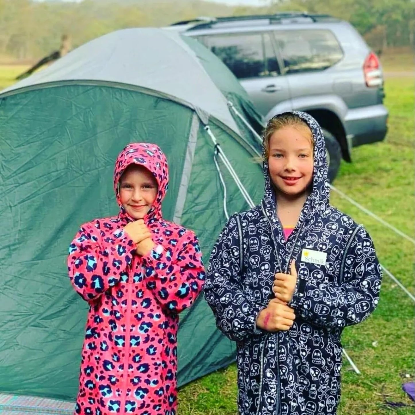 Unisex Swim Parka. Inc Swim Bag. Warm Change Coat. Girls, Boys & Kids.